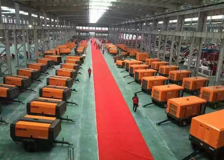 Diesel Driven 260HP 2.0Mpa Portable Screw Air Compressor